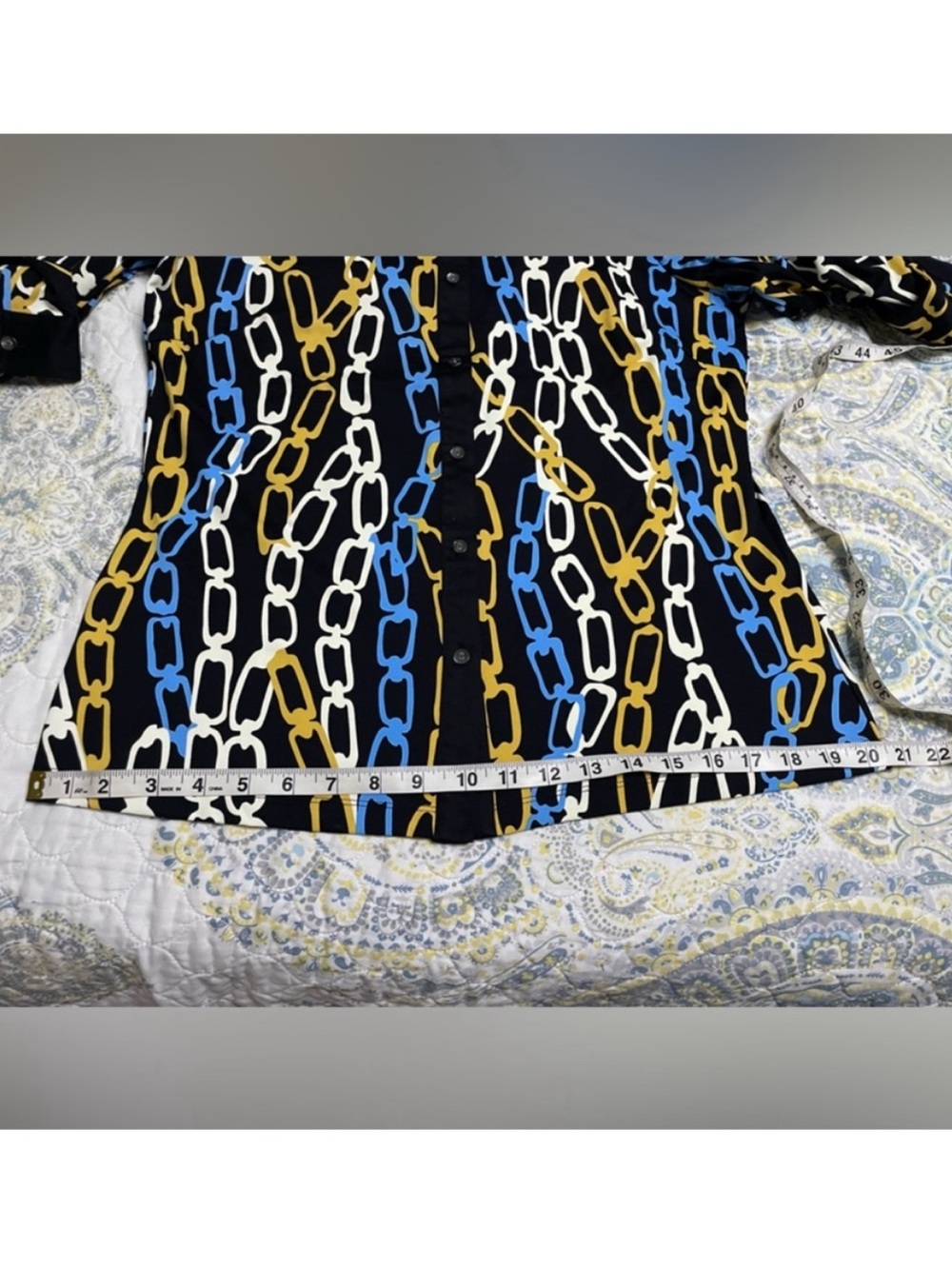 J.McLaughlin Button-Down
Chain
Top Large - Picture 9 of 9